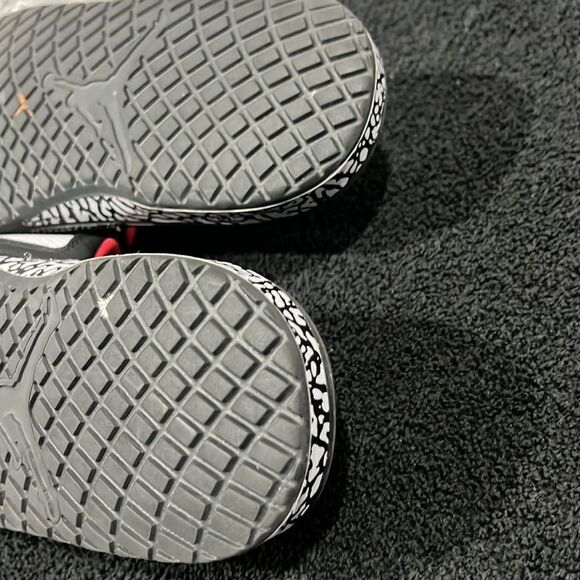 🔥🏀 Nike AIR JORDAN Hydro 3 Retro Slides Black/Cement/Red Men Sz 10 - EXCELLENT - Picture 12 of 13